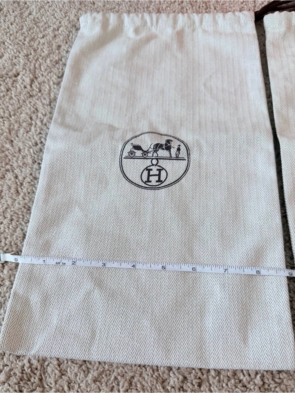 HERMÈS - Picture 5 of 12